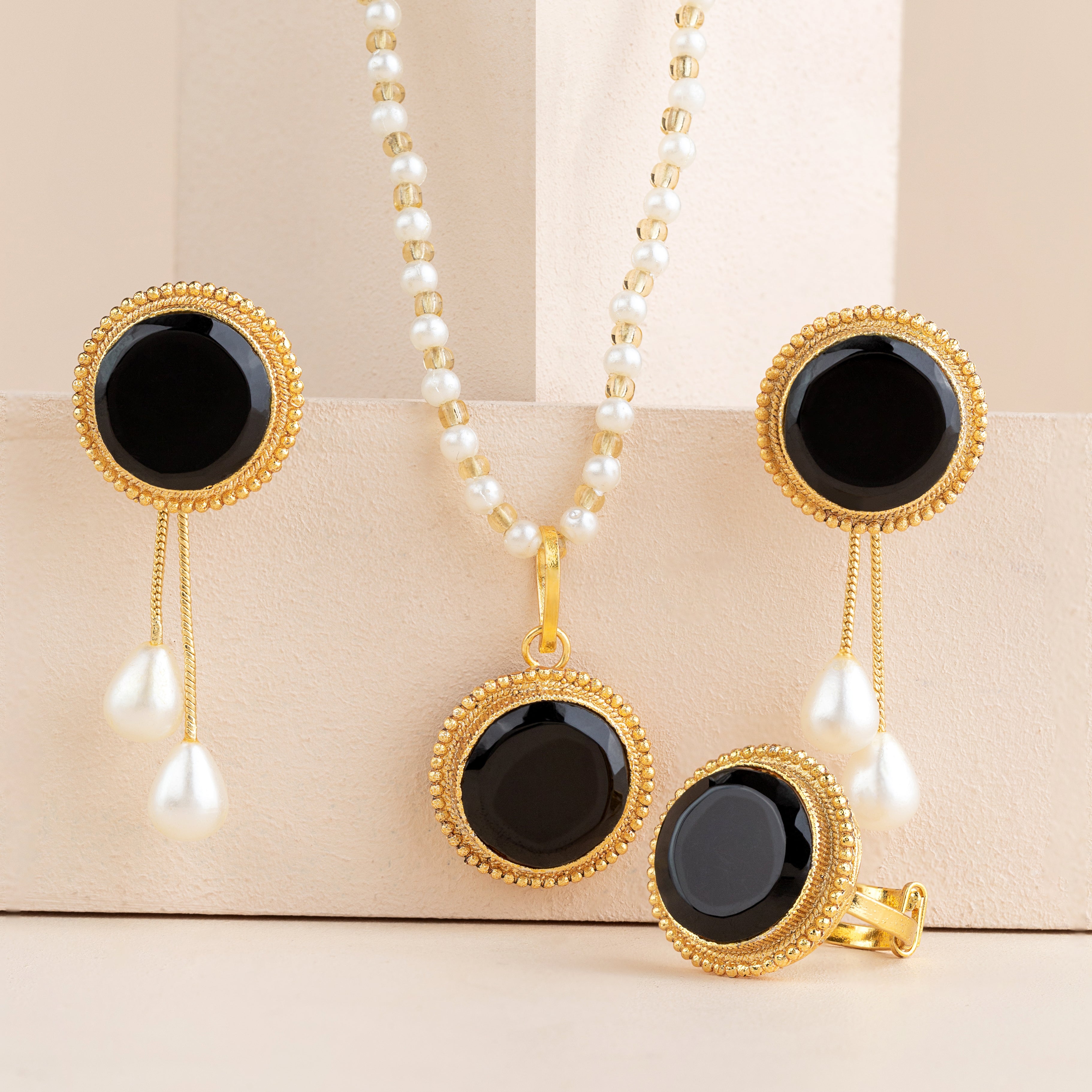 Attractive Egyptian Premium Artificial Jewelry Set with Pearls & Gemstones – 8 Beautiful Colors